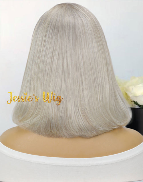 Jessies Wig Layered Bob Natural Highlight Ash Blonde With Dark Roots Color Wig Collar bone length haircuts